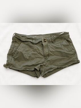 American Eagle Outfitters Olive Green Women's Shorts